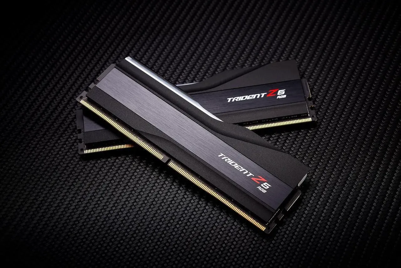 RAM G.SKILL Trident Z5 RGB 64GB (2 x 32GB) DDR5-6400MHz CL32 Black view 4