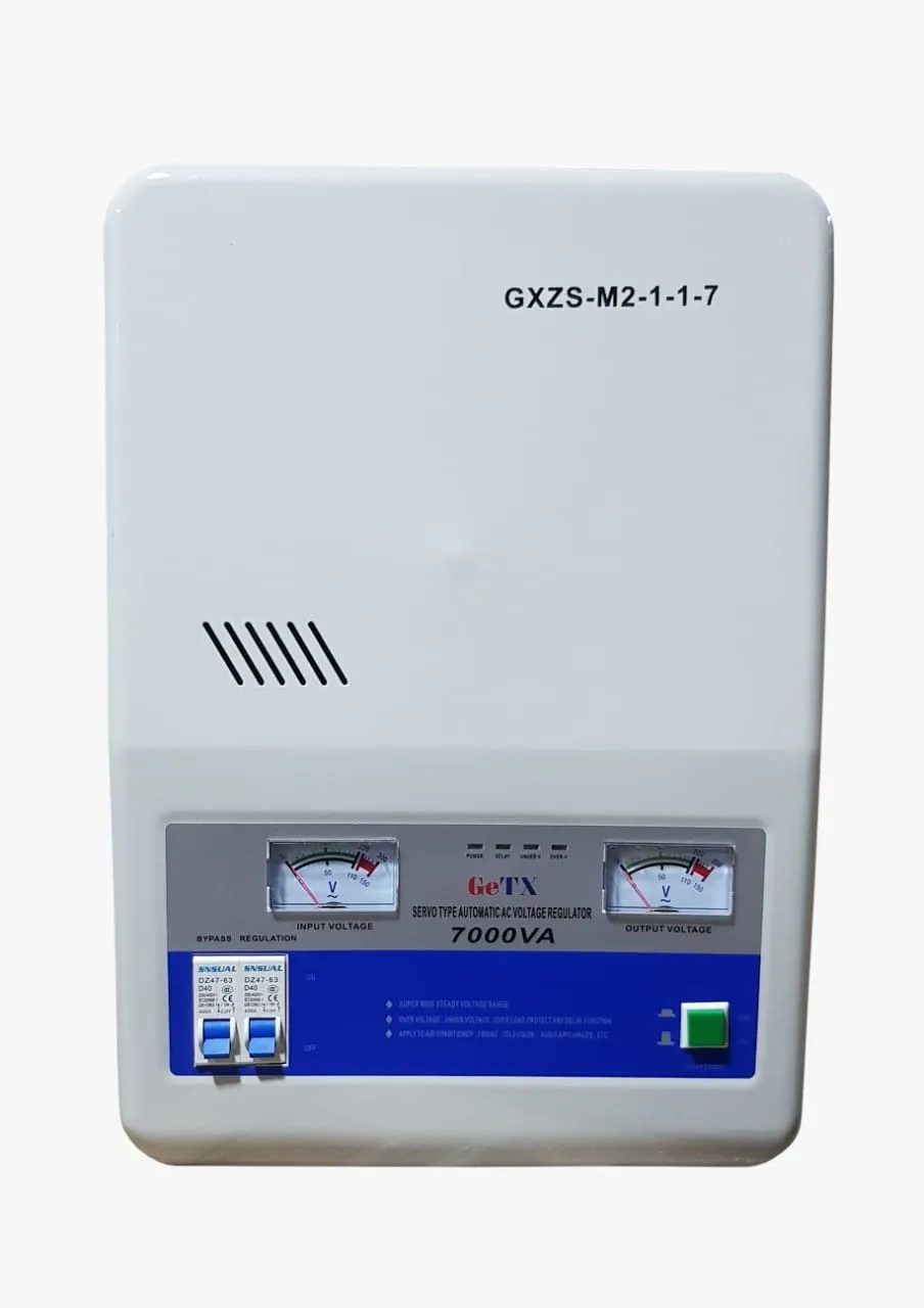 Case GeTX Stabilizer Servo motor Type 7000VA 1Phases Wall Mount Cabinet Input 80v-260v, Output 220v, UK Socket Wall GXZS-M2-1-7